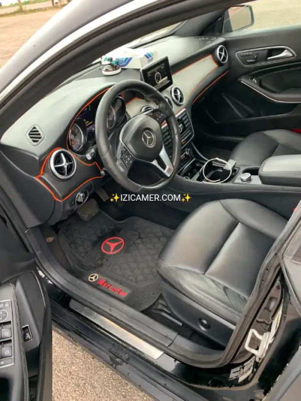 Mercedes GLA | IZICAMER