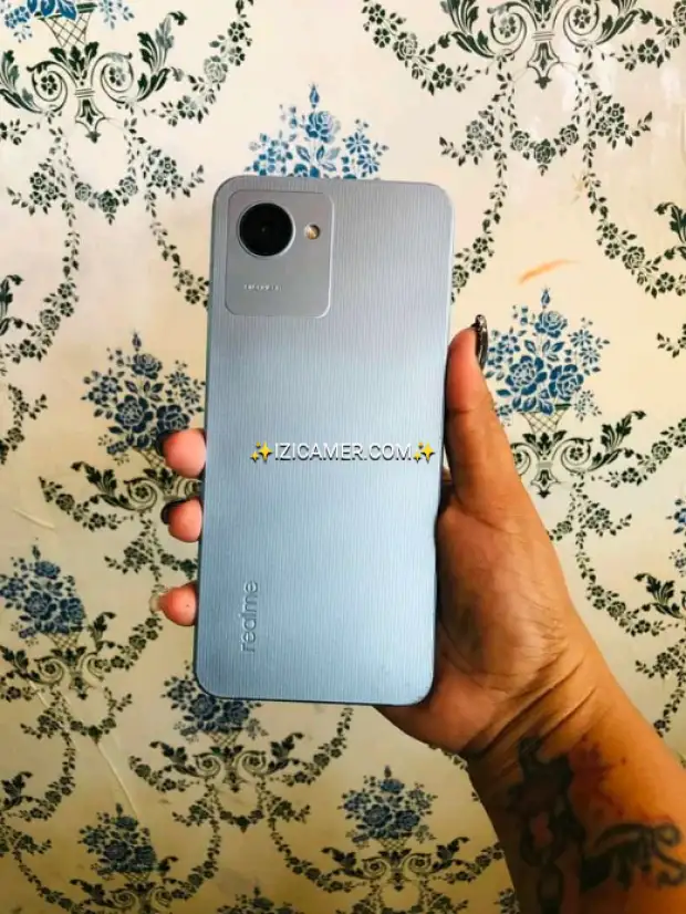 Téléphone realme c30 bien propre sans fissures ou égratignures jamais ouvert PS Yaoundé tradex