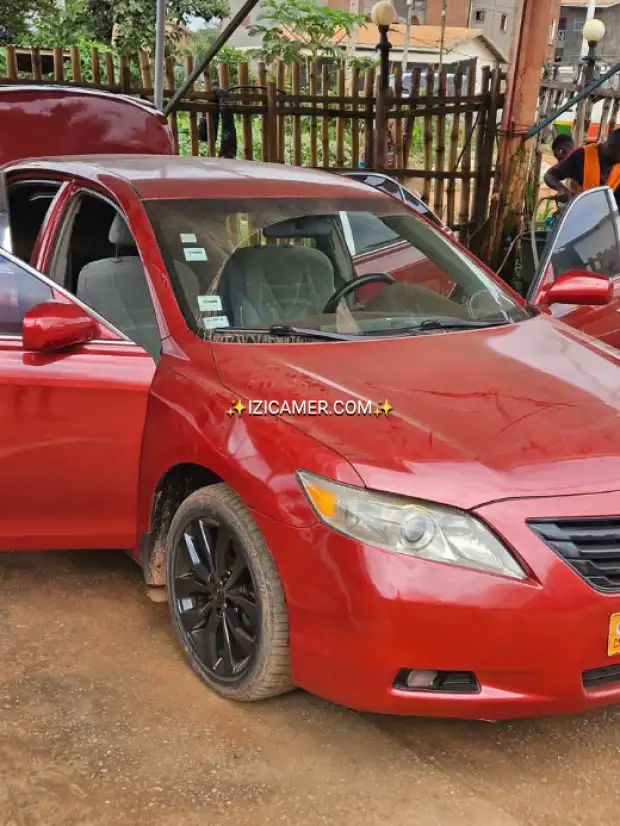 Toyota camry automatique essence et climatisée 2007/2008 | IZICAMER
