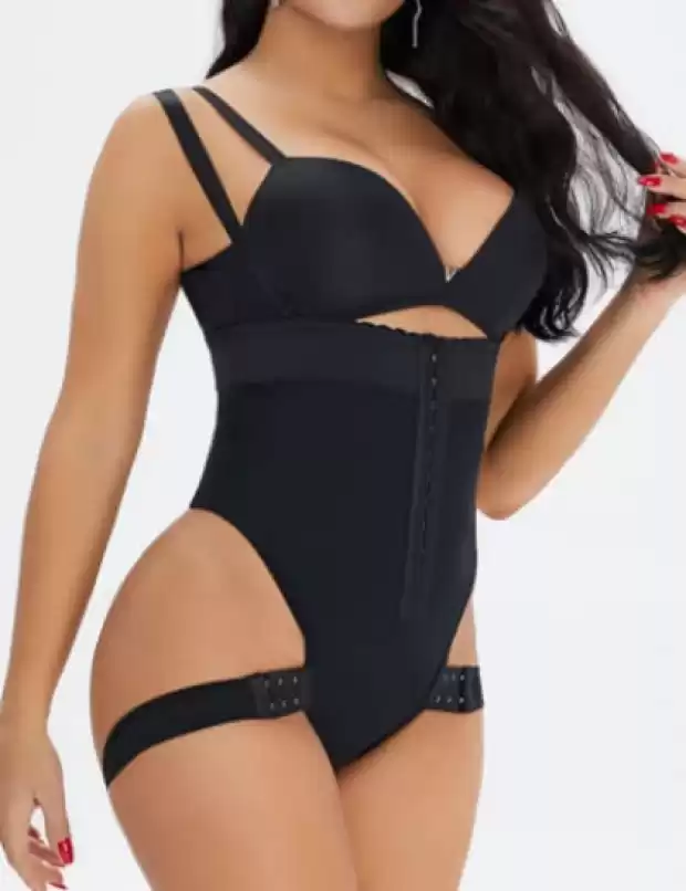 Gaine string