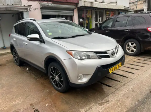 Toyota RAV4 2015