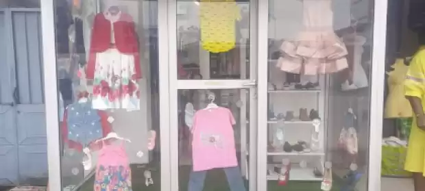 Fond de commerce vêtements enfants | IZICAMER