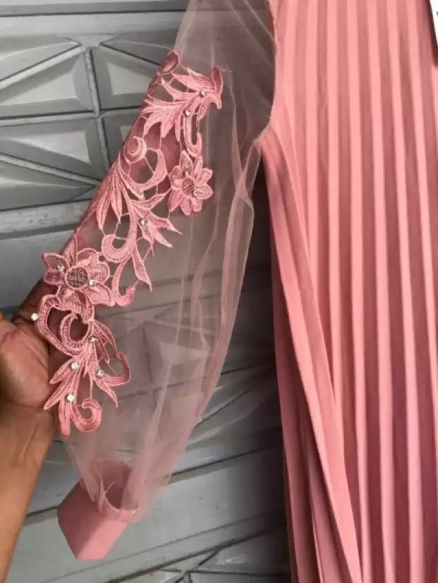 Robe rose crème | IZICAMER