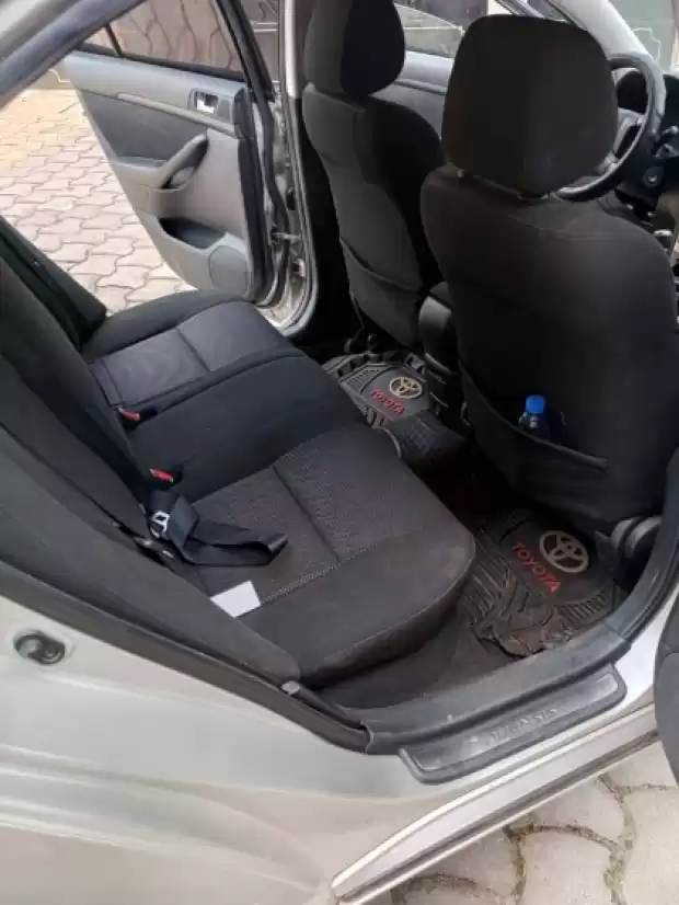 toyota avensis tête de cochon | IZICAMER