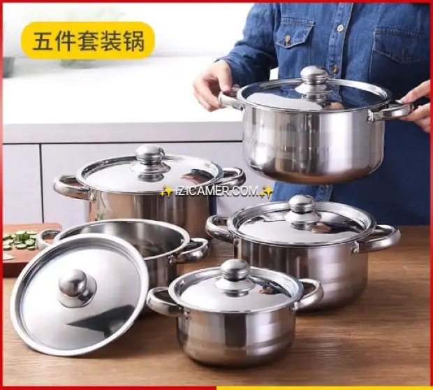Série de 4 assiettes marmite en inox