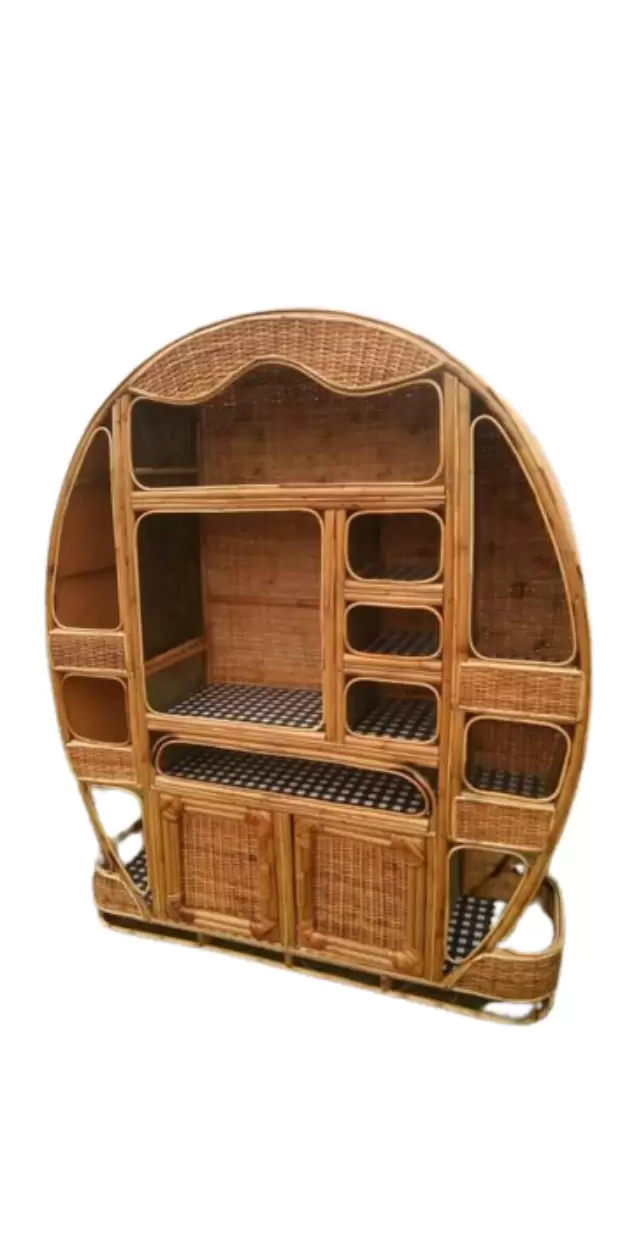 Armoire en rotin
