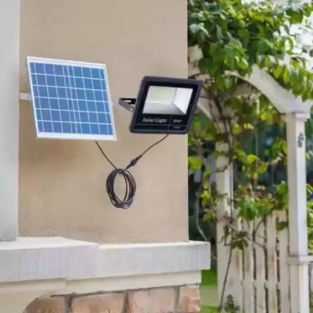 Projecteur solaire