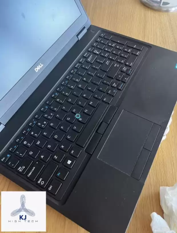 Dell latitude 5590 | IZICAMER