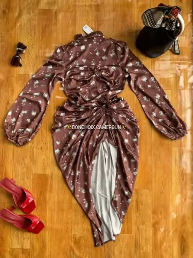 Robe de marque Prettylittlething
