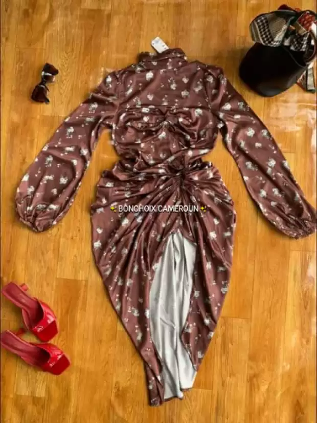 Robe de marque Prettylittlething | IZICAMER