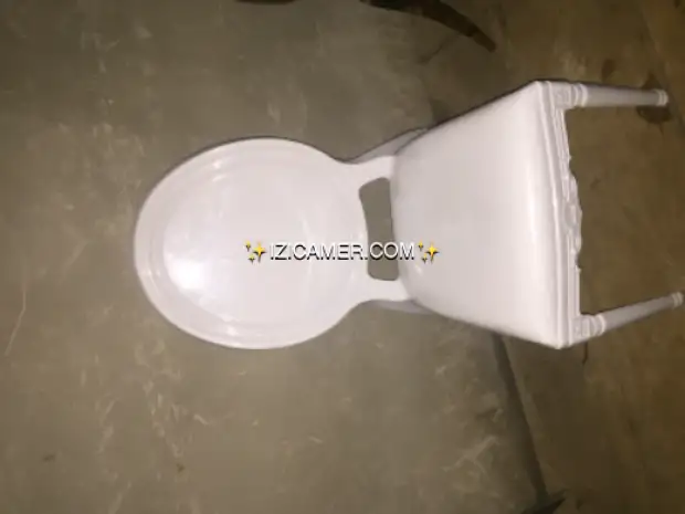 Marmites chauffantes ôr et chaises de cérémonie disponible en location uniquement à Yaoundé