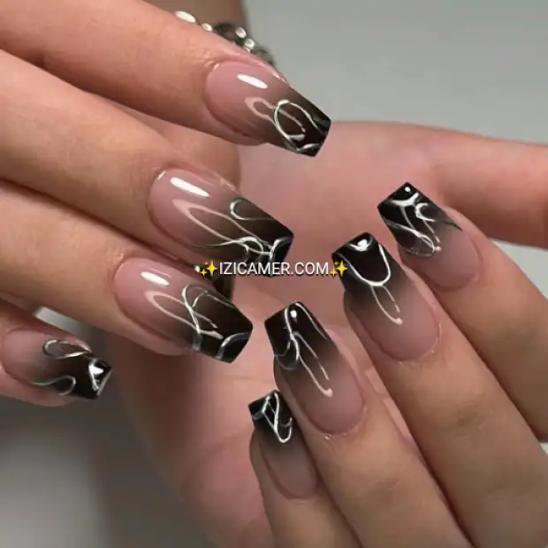 Ongles prêt à être utilisé, plusieurs design disponibles | IZICAMER