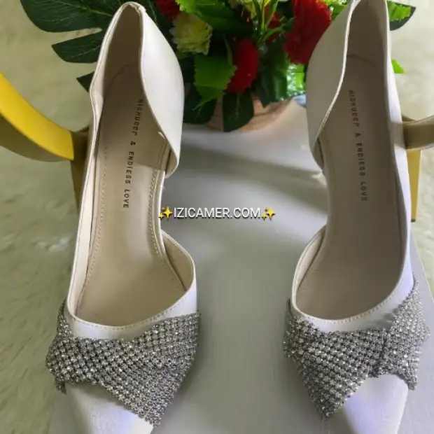 Arrivages chez EllAure Shop des talons hauts de game 💯 Original Neuf | IZICAMER