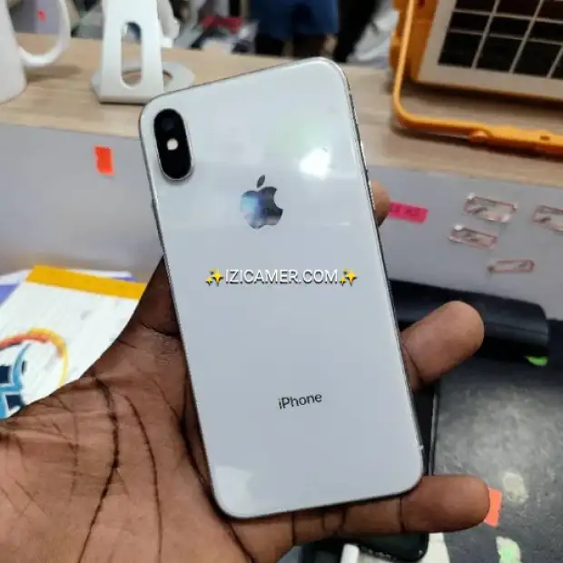 Iphone xs 128g 8g de RAM true tone okay battery béton face iD okay