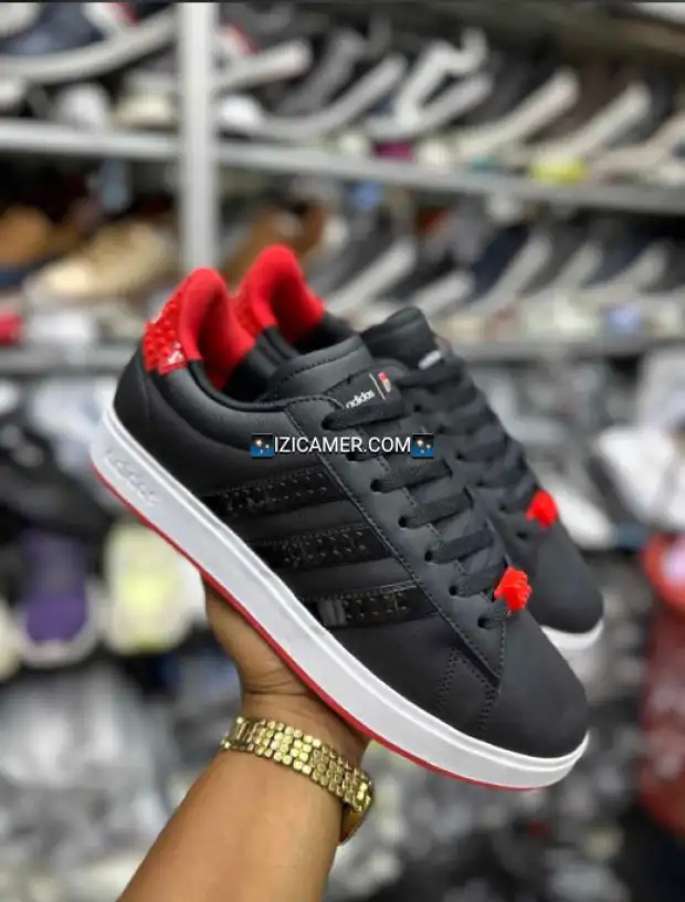 Chaussures ADIDAS