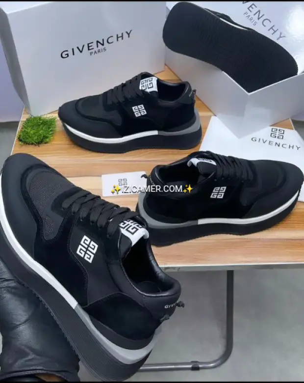 Original Givenchy Sneakers (2024) | IZICAMER