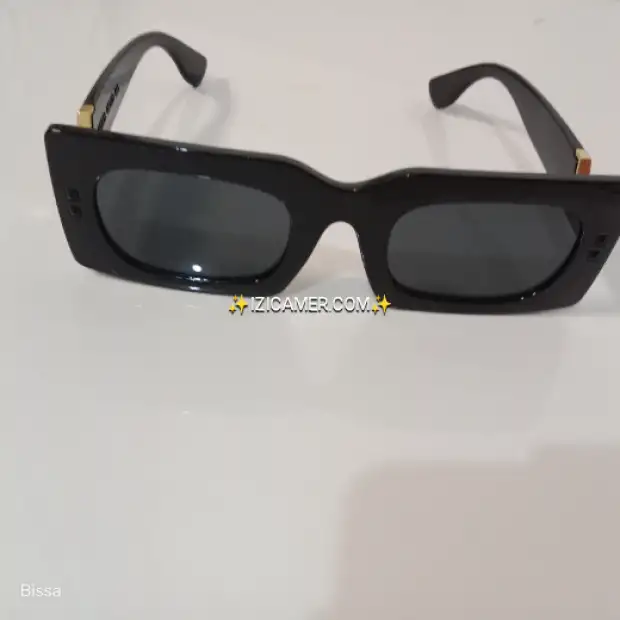 Lunettes de soleil américain