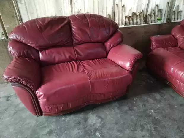 Salon importé en cuir à vendre, 6 places : Douala | IZICAMER