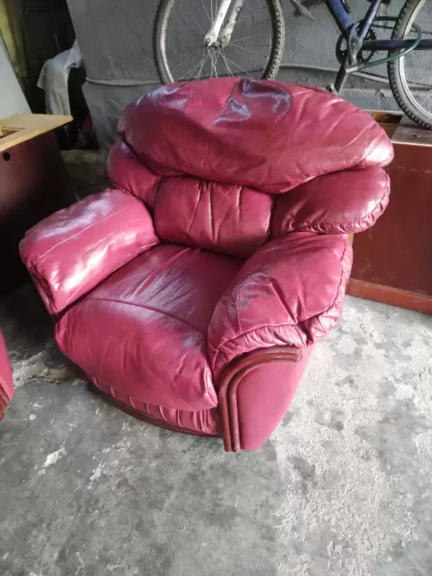 Salon importé en cuir à vendre, 6 places : Douala | IZICAMER