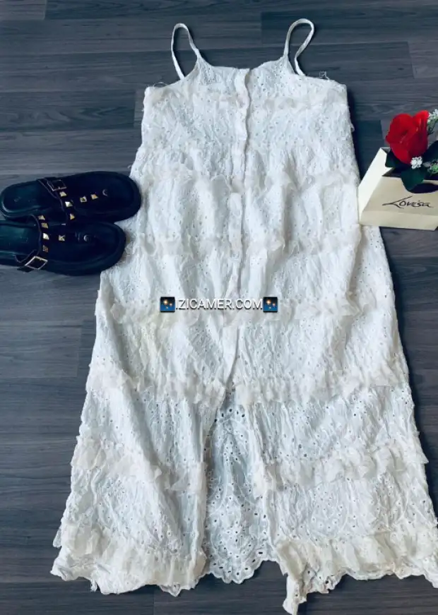 Robes & Robettes Haut de Gamme | IZICAMER