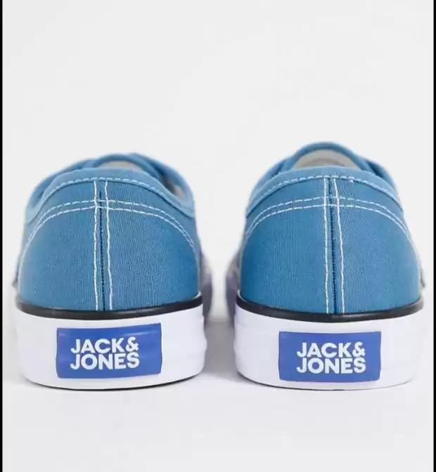 Sneakers | IZICAMER
