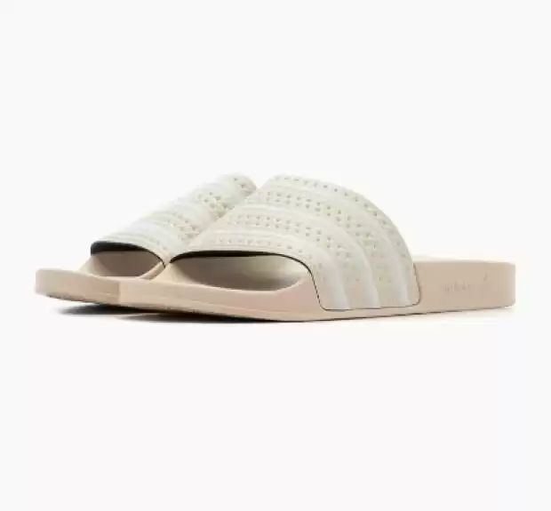 Adidas Adilete