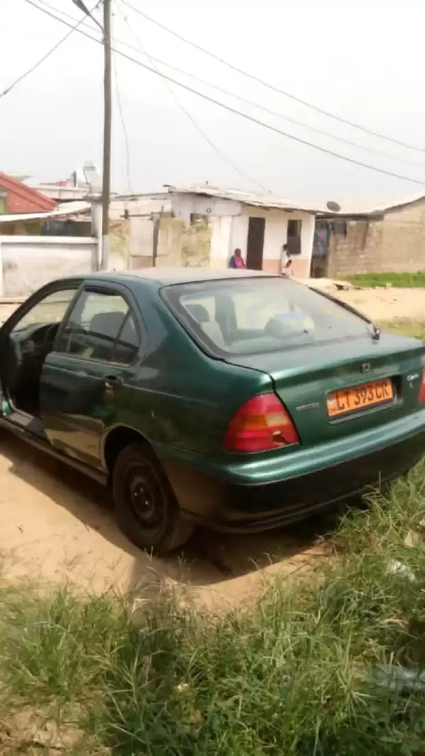 HONDA CIVIC ESSENCE | IZICAMER