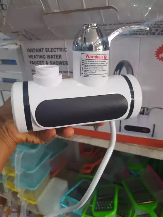 Distributeur intelligent d'eau chaude instantanée | IZICAMER